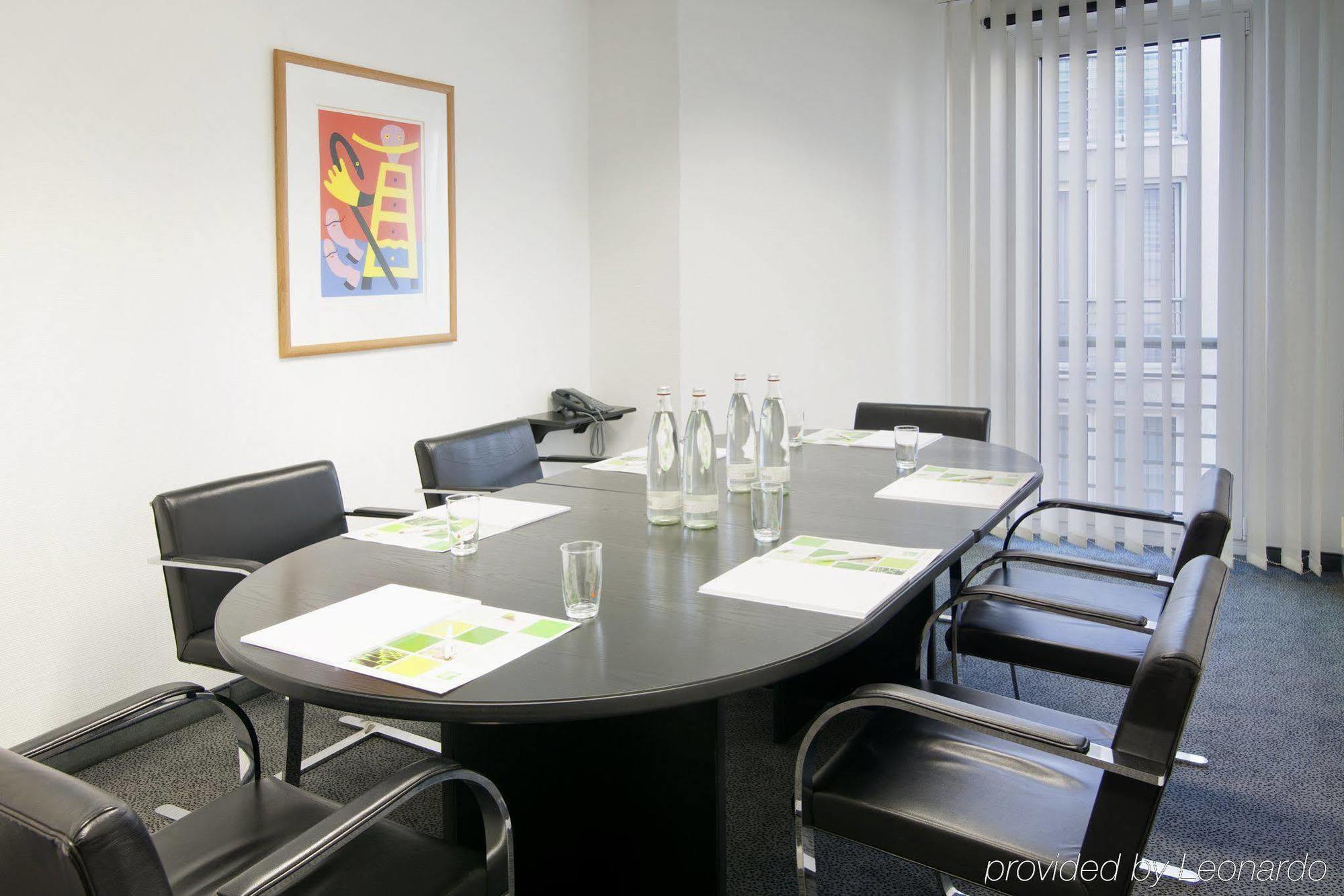 Holiday Inn Berlin City Center East Prenzlauer Berg, An Ihg Hotel Facilidades foto